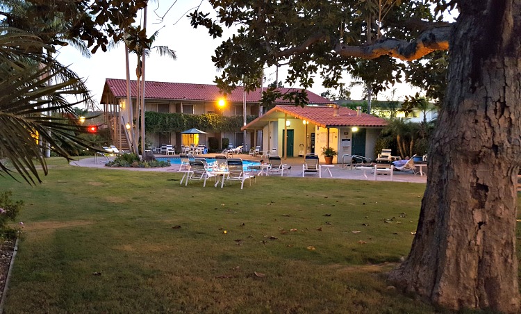 Pool at the Best Western Peppertree Inn in Santa Barbara, CA