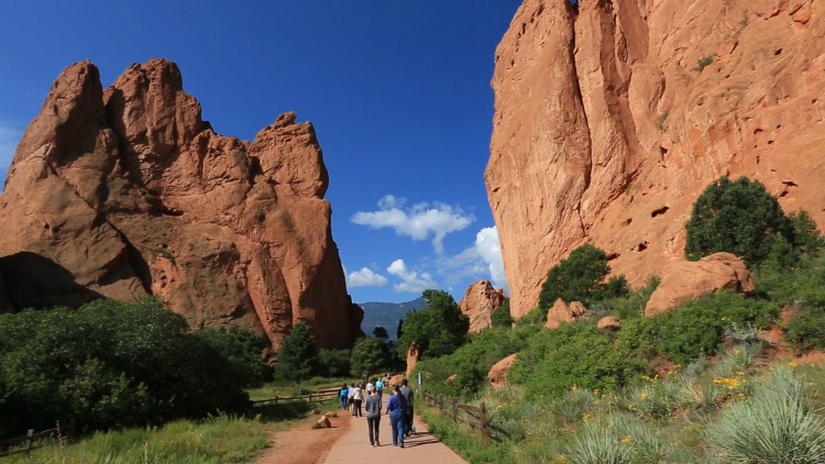 Garden of the Gods walking path in Colorado Springs, CO