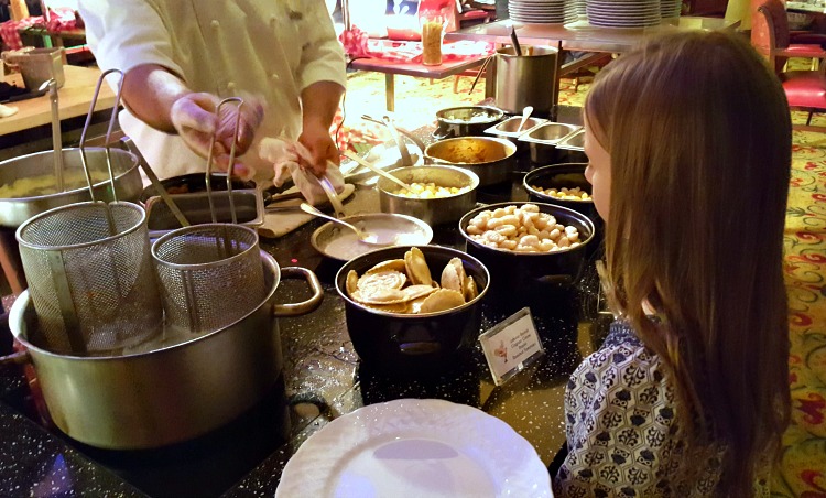 Zoë at the pasta bar at the Four Seasons Westlake Village restaurant