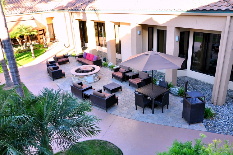 Fire pit area at Marriott Courtyard Buena Park