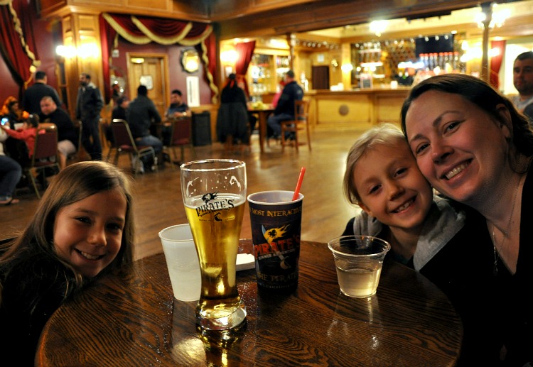 Chrystal, Zoë and Kaylee at the Pirate's Dinner Adventure Christmas Show