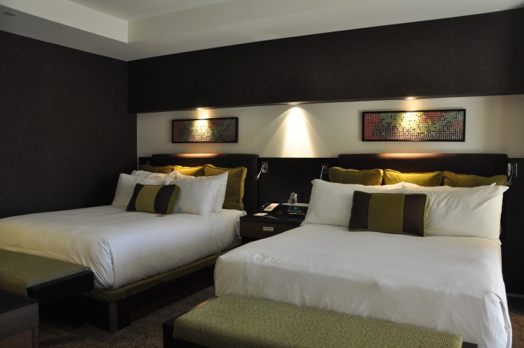 red rock casino hotel rooms