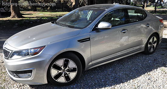 Side view of Kia Optima Hybrid