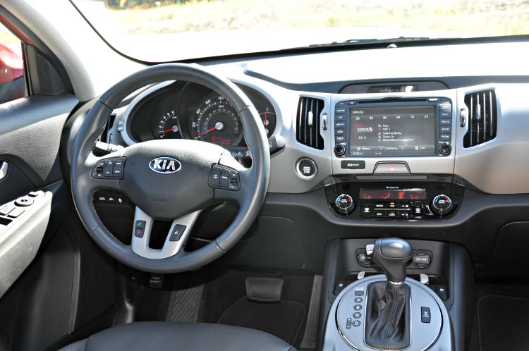 Kia Sportage steering wheel and driver's seat