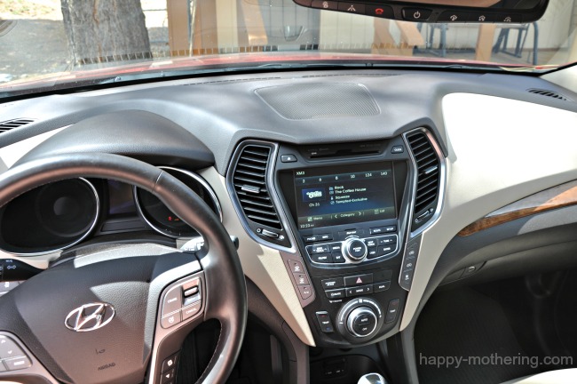 Hyundai Santa Fe dashboard